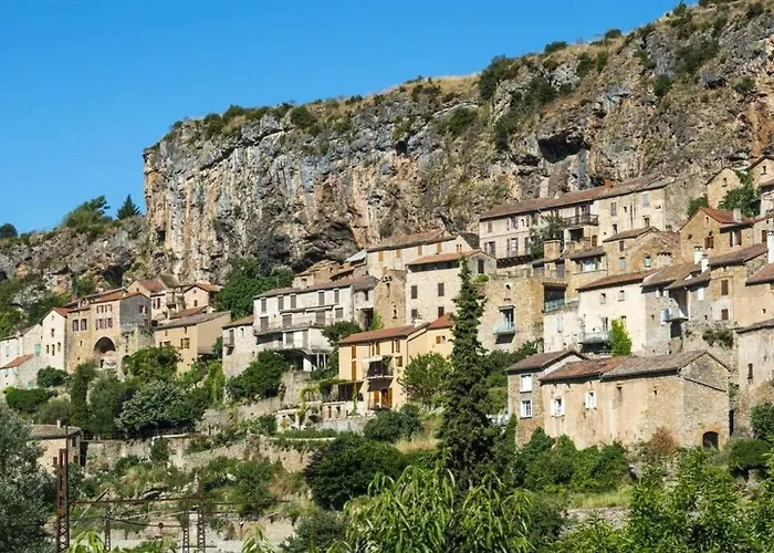 T2 3 Etoiles St Geniez D'olt 2 Piscines Chauffees 75 *