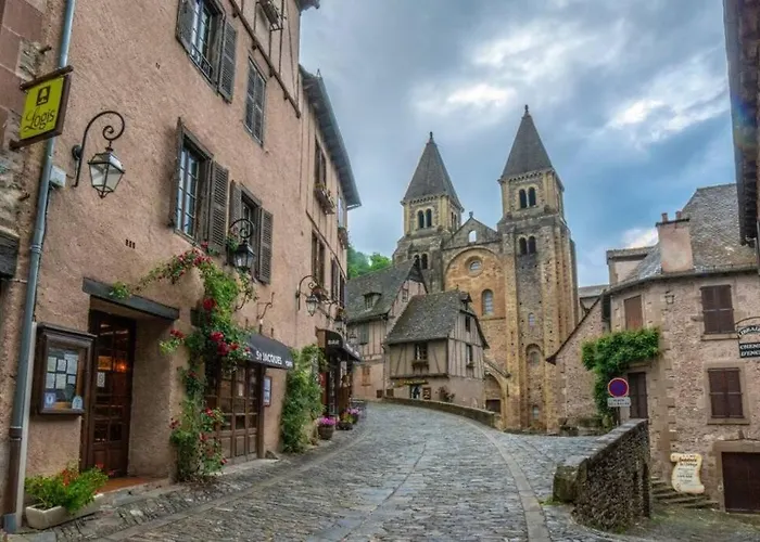 Lejlighed T2 3 Etoiles St Geniez D'olt 2 Piscines Chauffees 75